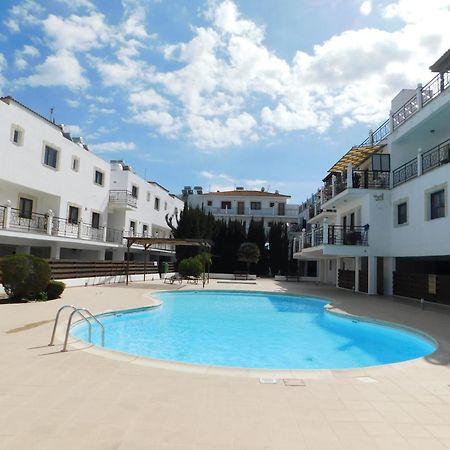 Paramount Gardens Resorts C202 Larnaca Eksteriør billede