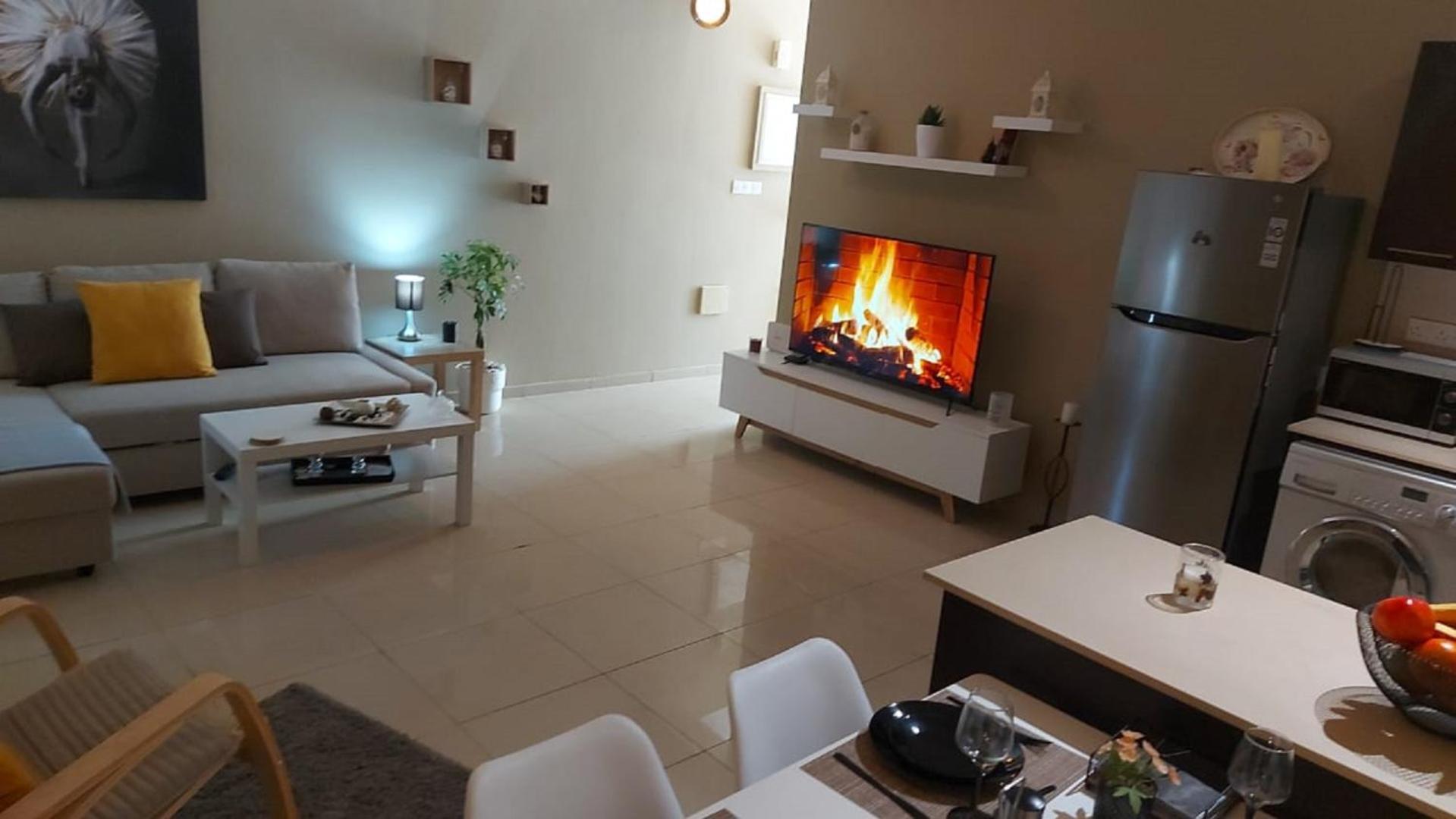 Paramount Gardens Resorts C202 Larnaca Eksteriør billede