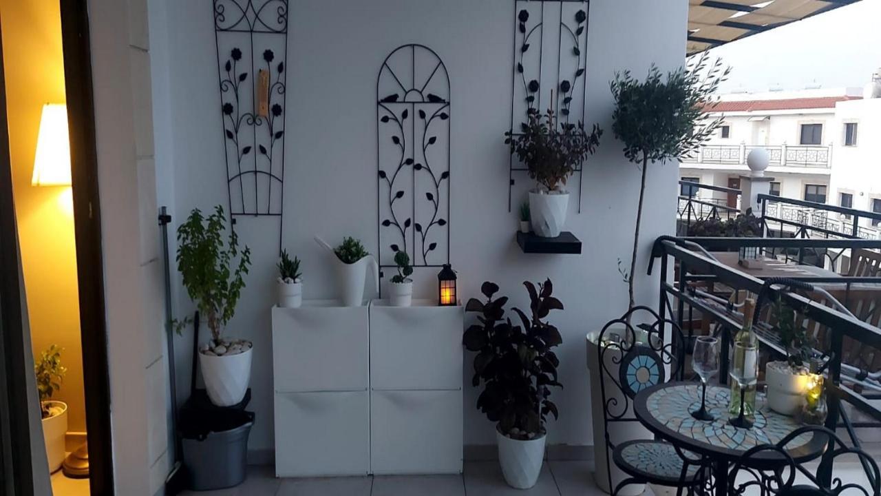 Paramount Gardens Resorts C202 Larnaca Eksteriør billede