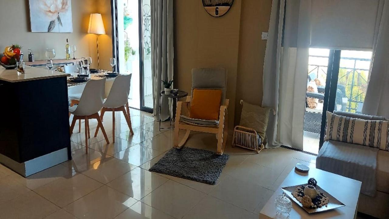 Paramount Gardens Resorts C202 Larnaca Eksteriør billede
